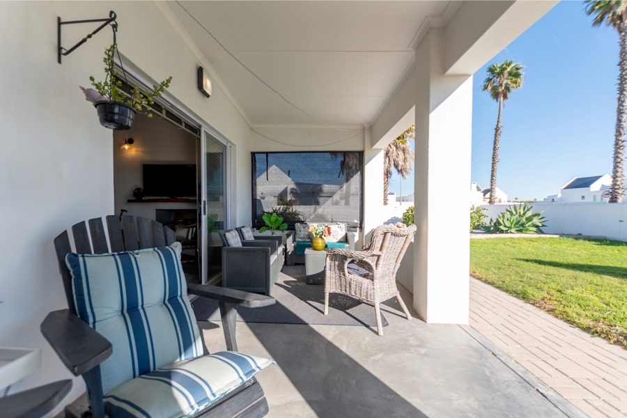 3 Bedroom Property for Sale in Lampiesbaai Western Cape